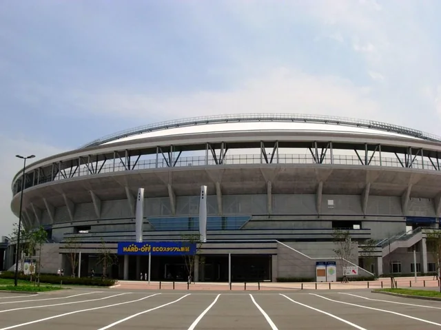HARD OFF ECOスタジアム新潟のメインスタンド正面（2009年）