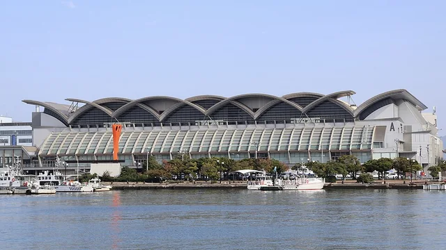 マリンメッセ福岡の外観（2024年撮影）